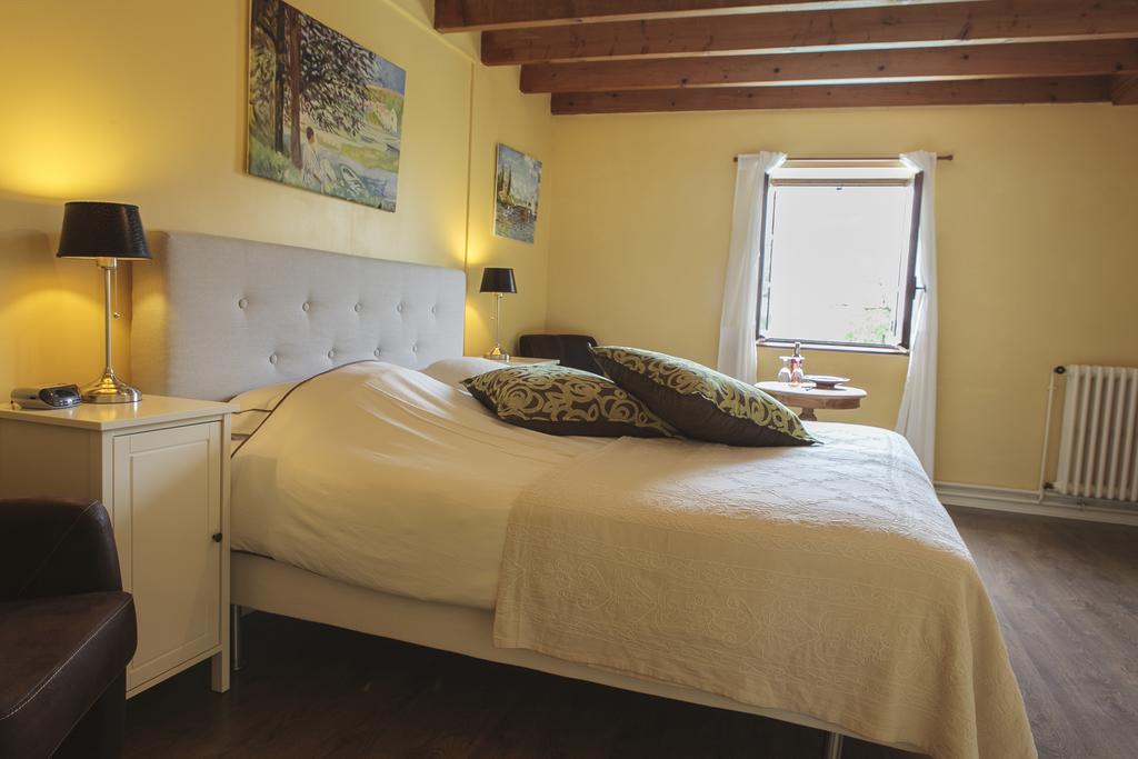 Luxury B&B Maison A Votre Sante, In Bordeaux Wine Region Savignac-de-Duras Номер фото